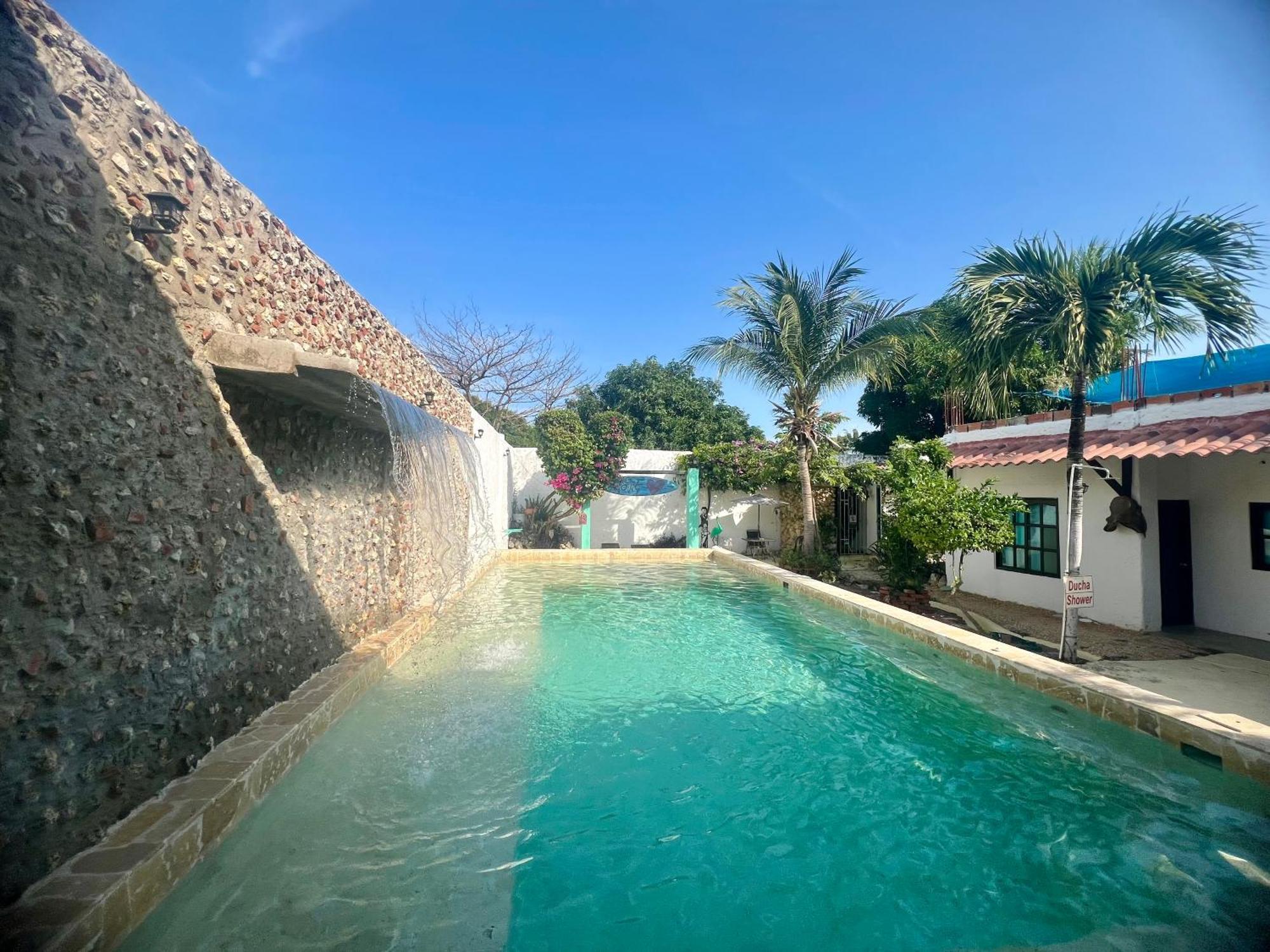 Albergue Casa Torices Real 12 *